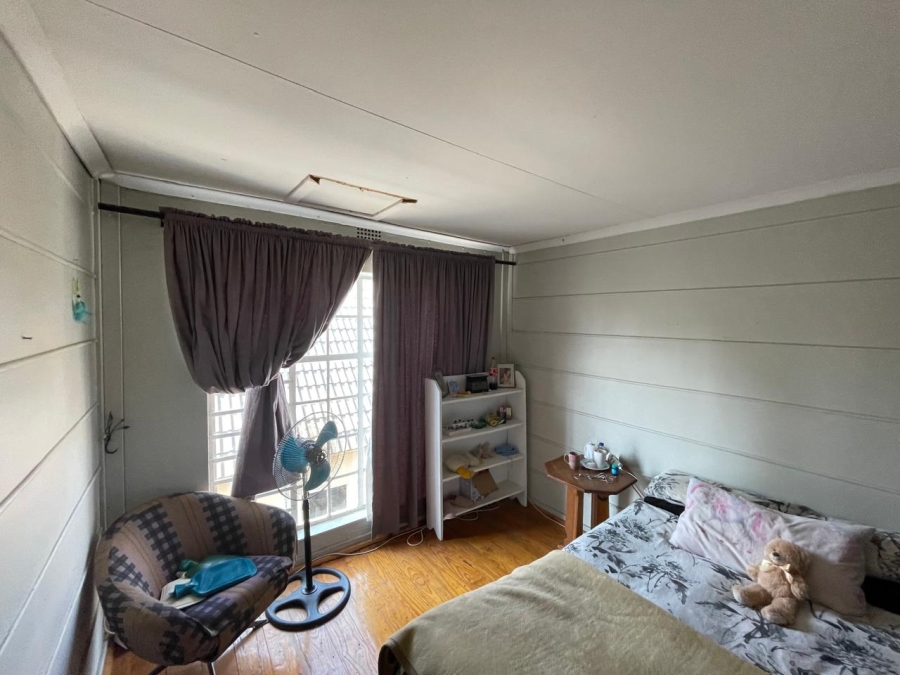 5 Bedroom Property for Sale in Riebeeckstad Free State